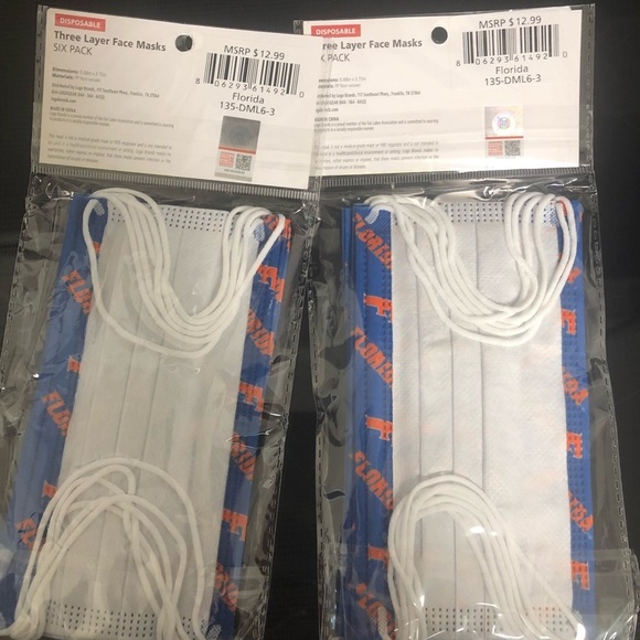 12 New University of Florida (UF) Gators Adult Facial Covering Mask 3 l…unisex - Picture 2 of 2